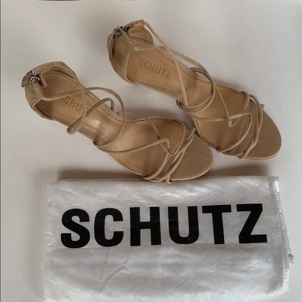 Shultz beige sandals size 6